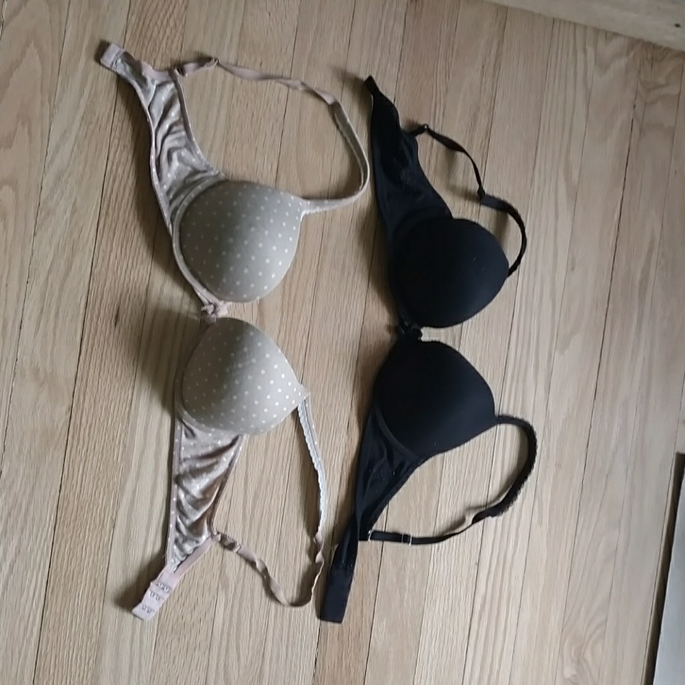Victoria secret body by Victoria push up bras